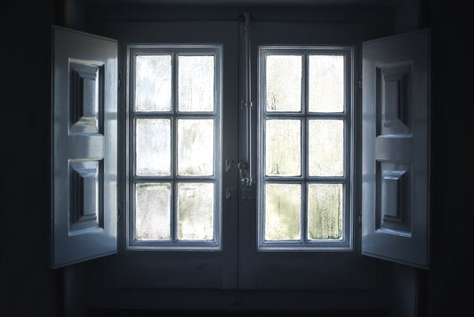 What is natural daylight, and why does it matter for art studios?