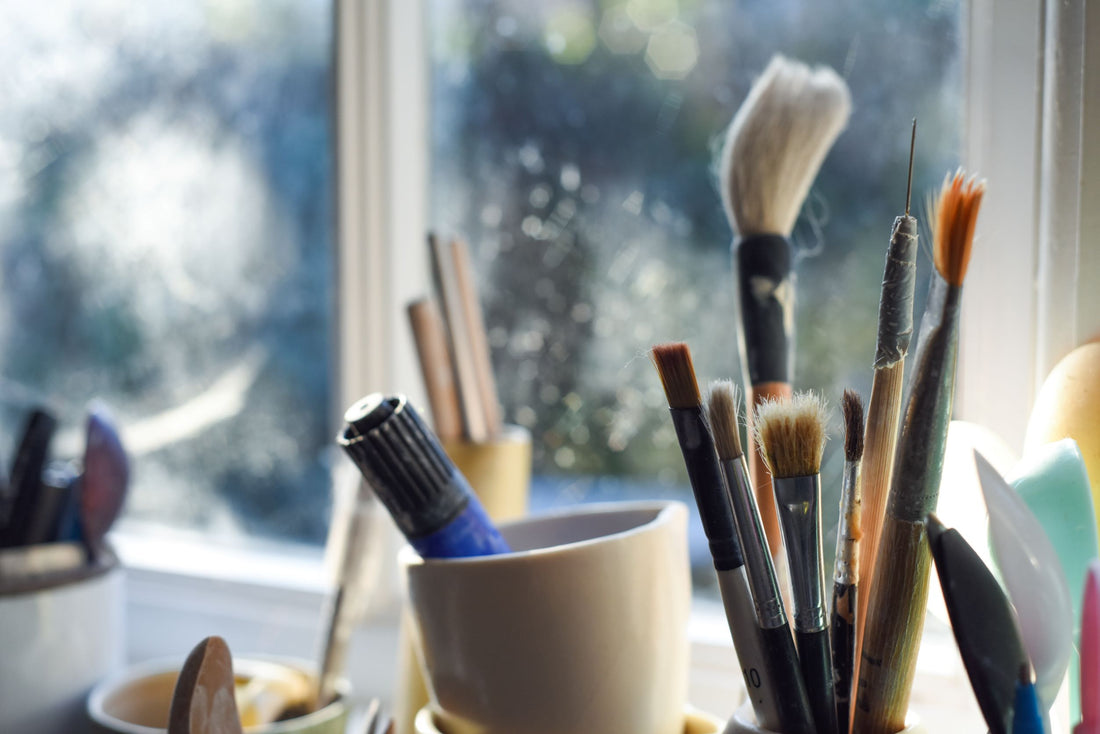 What color temperature is best for an art studio?